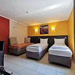 Bivius Hotel Restaurant Luxembourg Hotel 3*