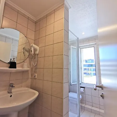Hotel Bivius Hotel Restaurant Luxembourg 3*
