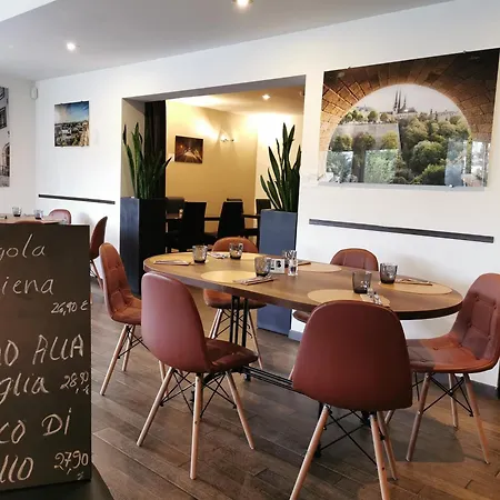 Bivius Hotel Restaurant Luxembourg Hotel Strassen