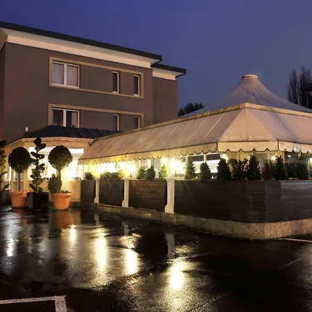 Bivius Restaurant Luxembourg ストラッサン