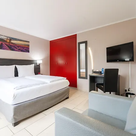 Bivius Hotel Restaurant Luxembourg 3* Strassen