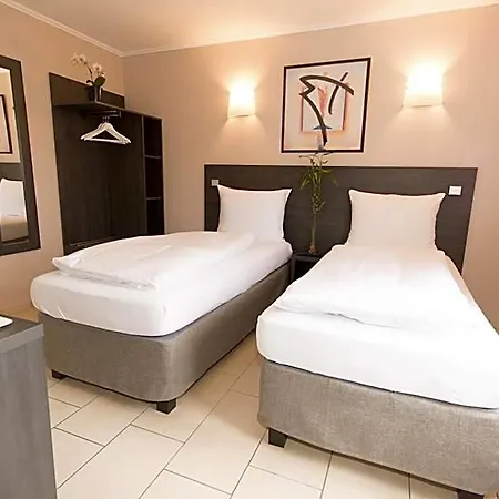 Bivius Hotel Restaurant Luxembourg Hotel Strassen