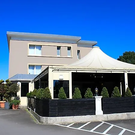 Bivius Hotel Restaurant Luxembourg 3*