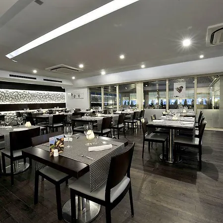 Bivius Restaurant Luxembourg 3* ストラッサン
