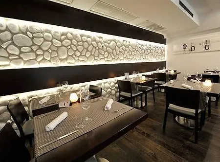 Bivius Restaurant Luxembourg ホテル