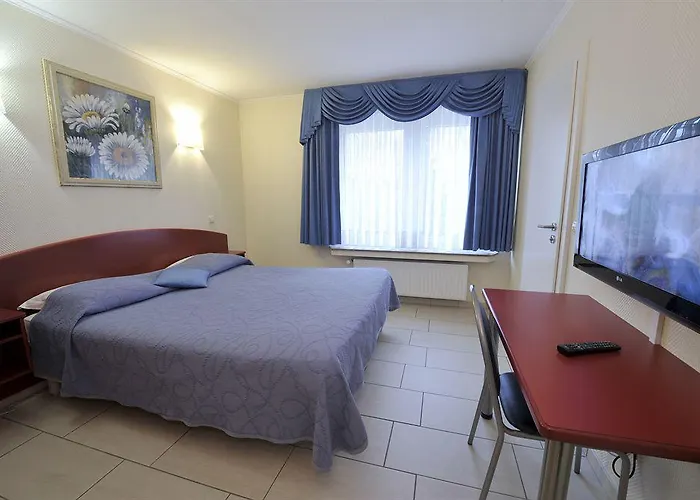 Bivius Hotel Restaurant Luxembourg Hotel Strassen